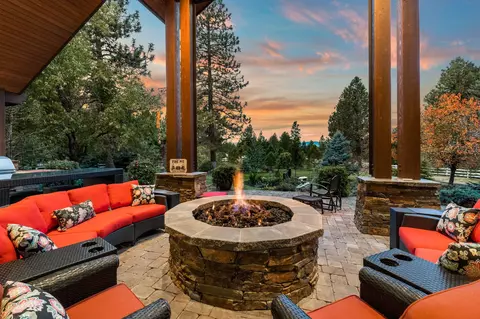60475 Sunset View Dr, Bend, OR 97702 photo 79