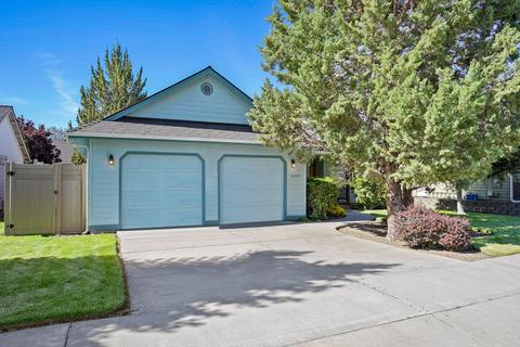 20919 Spinnaker St, Bend, OR 97701 photo 1