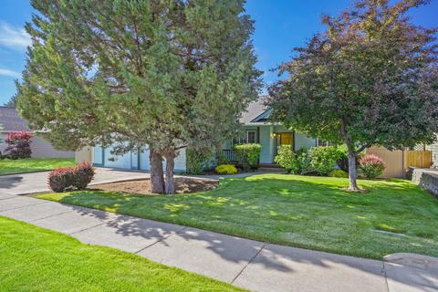 20919 Spinnaker St, Bend, OR 97701 photo 2