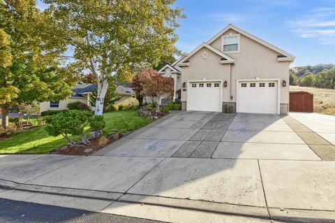 442 Quail Run, Eagle Point, OR 97524 photo 4