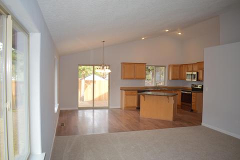 16472 Riley Dr, La Pine, OR 97739 photo 7