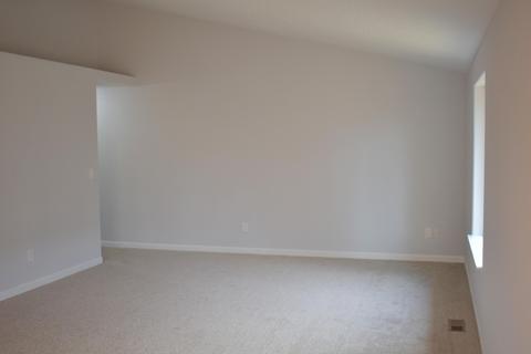 16472 Riley Dr, La Pine, OR 97739 photo 5