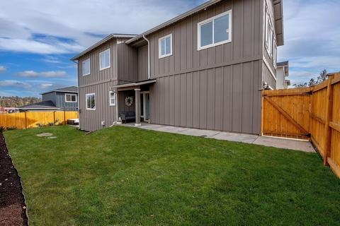 64592 Strickler Ave, Bend, OR 97703 photo 2