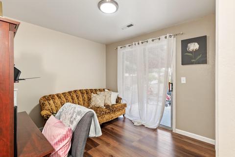 24 Bosc Way, Eagle Point, OR 97524 photo 11