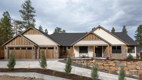 63323 NW Thoroughbred Pl, Bend, OR 97701