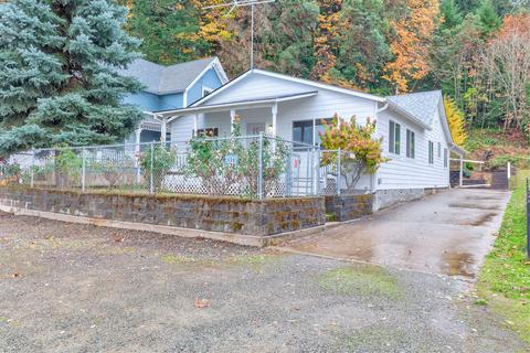 520 Willis Ave, Glendale, OR 97442 photo 2
