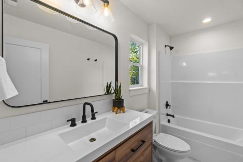 2316 NE Halston Ct, Bend, OR 97701 photo 33