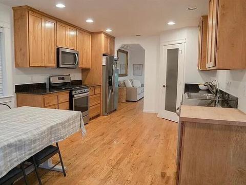 942 Win Way, Eagle Point, OR 97524 photo 9