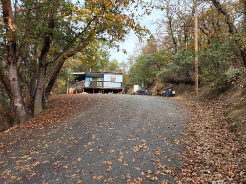 245 Melissa Ln, Grants Pass, OR 97526