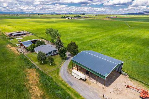 63025 Schmidt Rd, Bend, OR 97701 photo 2