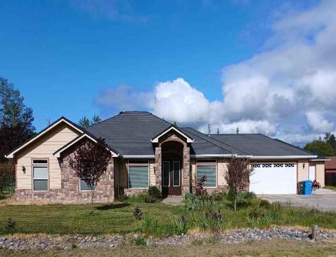 600 Coutant Ln, Grants Pass, OR 97527