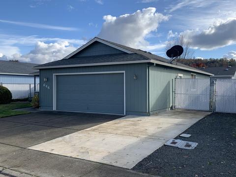 644 Andrea Way, Eagle Point, OR 97524 photo 33