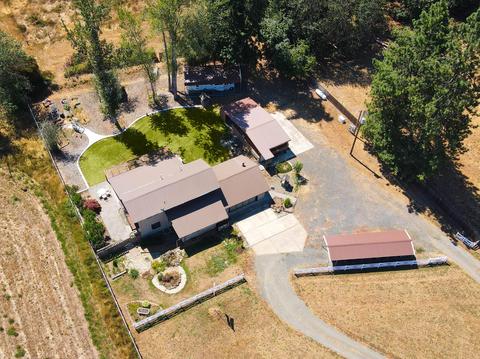 375 Eakin Rd, Azalea, OR 97410 photo 6