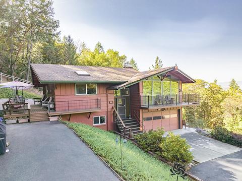 775 Trollview Rd, Grants Pass, OR 97527