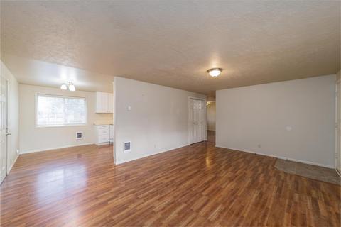 2416 NE Ocker Dr, Bend, OR 97701 photo 13