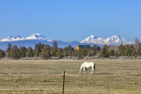 24020 Skywagon Dr, Bend, OR 97701 photo 23