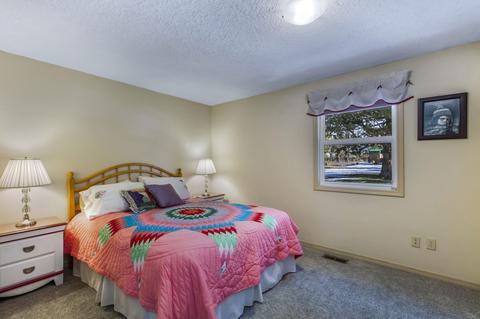 24020 Skywagon Dr, Bend, OR 97701 photo 14