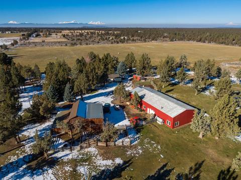 24020 Skywagon Dr, Bend, OR 97701 photo 46