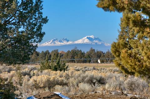 24020 Skywagon Dr, Bend, OR 97701 photo 38