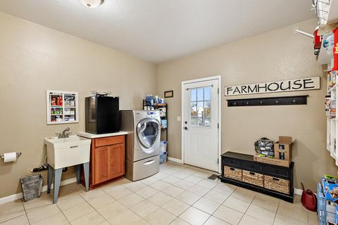 185 Highway 234, Eagle Point, OR 97524 photo 32