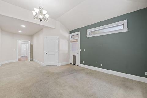 19426 Golden Meadow Loop, Bend, OR 97702 photo 9
