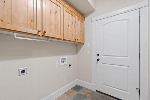 19426 Golden Meadow Loop, Bend, OR 97702 photo 22