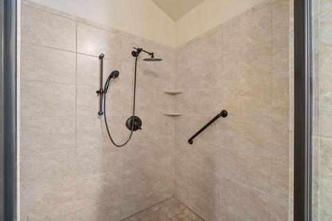 19426 Golden Meadow Loop, Bend, OR 97702 photo 12
