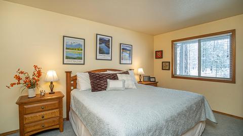 17880 Flat Top Ln, Sunriver, OR 97707 photo 11