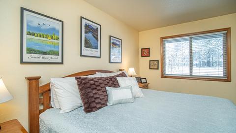 17880 Flat Top Ln, Sunriver, OR 97707 photo 12