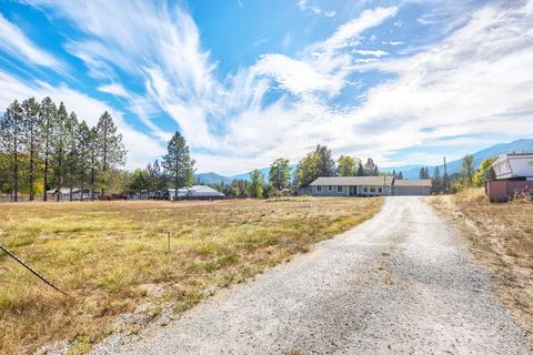 437 Stringer Gap Rd, Grants Pass, OR 97527 photo 4