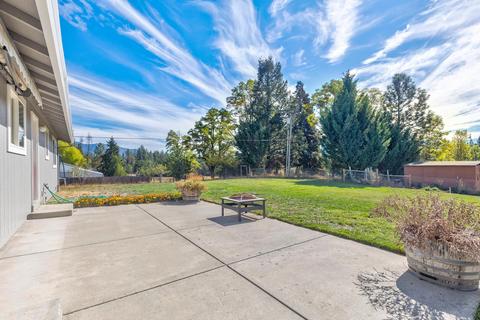 437 Stringer Gap Rd, Grants Pass, OR 97527 photo 20