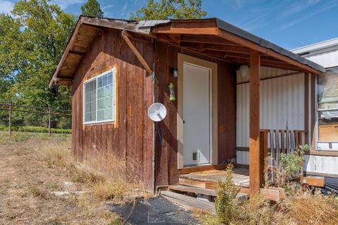 437 Stringer Gap Rd, Grants Pass, OR 97527 photo 24