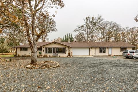 16430 Jones Rd, White City, OR 97503