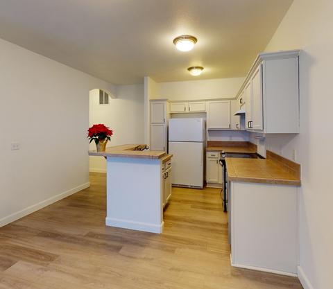 863 NE Locksley Dr, Bend, OR 97701 photo 6