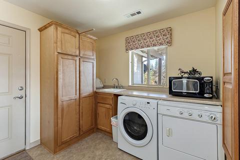 726 Busch Rd, Trail, OR 97541 photo 20