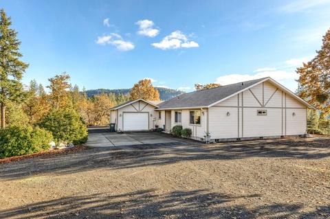 726 Busch Rd, Trail, OR 97541 photo 2