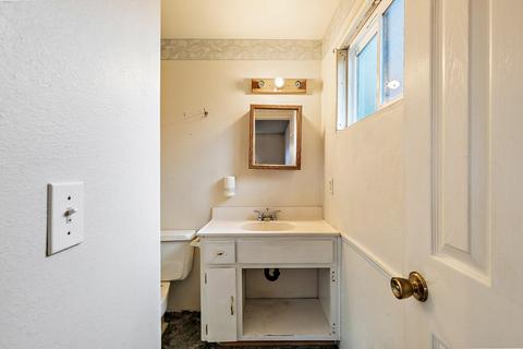 124 Edith Cir, Eagle Point, OR 97524 photo 18