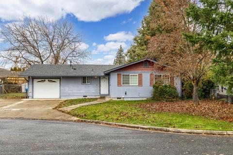 124 Edith Cir, Eagle Point, OR 97524 photo 22