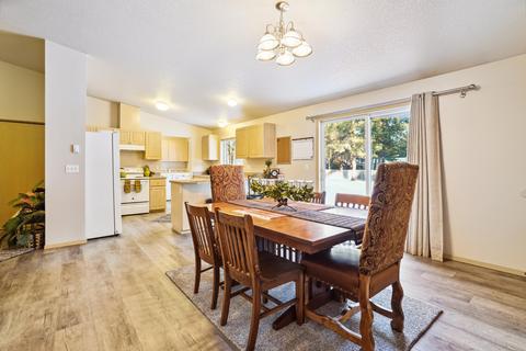 14704 Bluegrass Loop, Sisters, OR 97759 photo 10