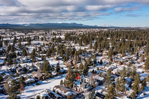 61417 Davis Lake Loop, Bend, OR 97702 photo 3