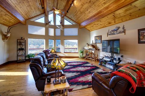 6555 E Antelope Rd, Eagle Point, OR 97524 photo 8