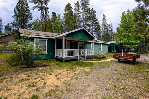 17377 Merganser Dr, Bend, OR 97707