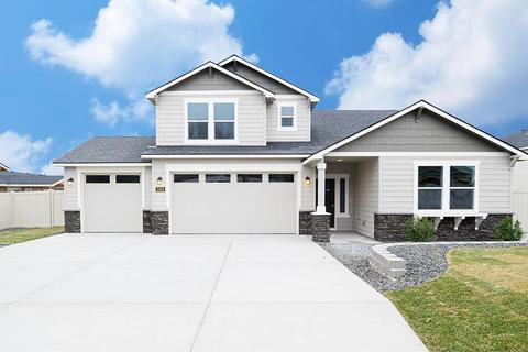 1561 NW Varnish Pl #113, Redmond, OR 97756