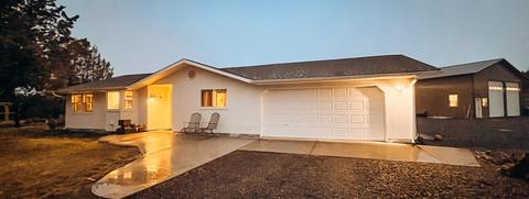 23002 Bronco Ct, Bend, OR 97701 photo 2