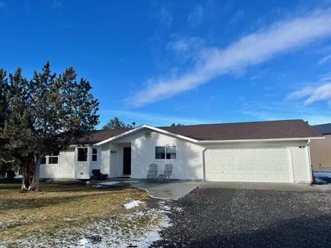 23002 Bronco Ct, Bend, OR 97701 photo 3
