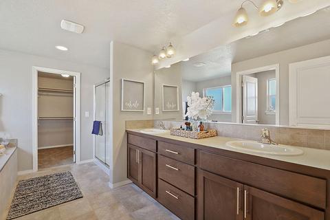63377 NW Kiesow Ct, Bend, OR 97703 photo 9