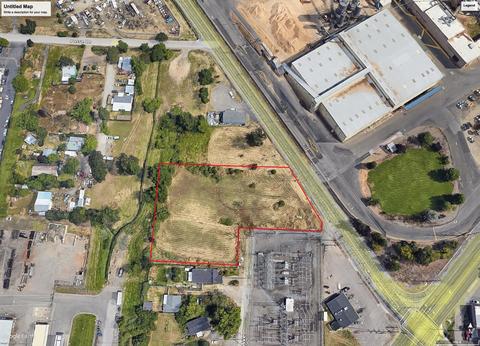 1185 Sage Rd, Medford, OR 97501