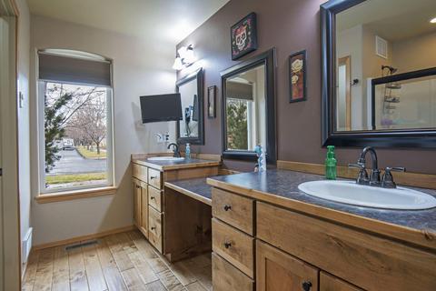 20612 Silas Dr, Bend, OR 97701 photo 9