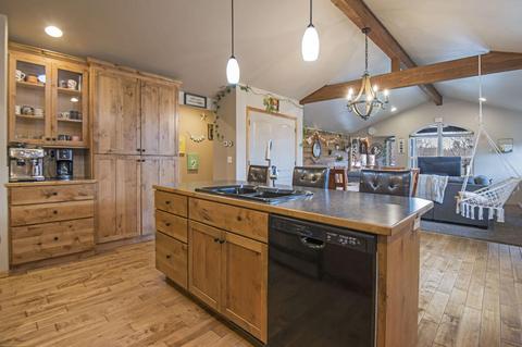 20612 Silas Dr, Bend, OR 97701 photo 7