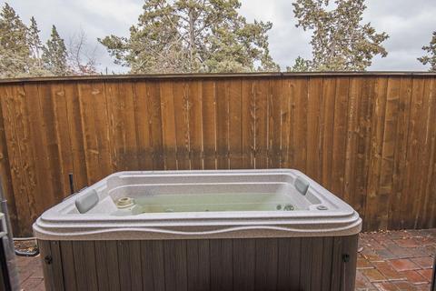 20612 Silas Dr, Bend, OR 97701 photo 10